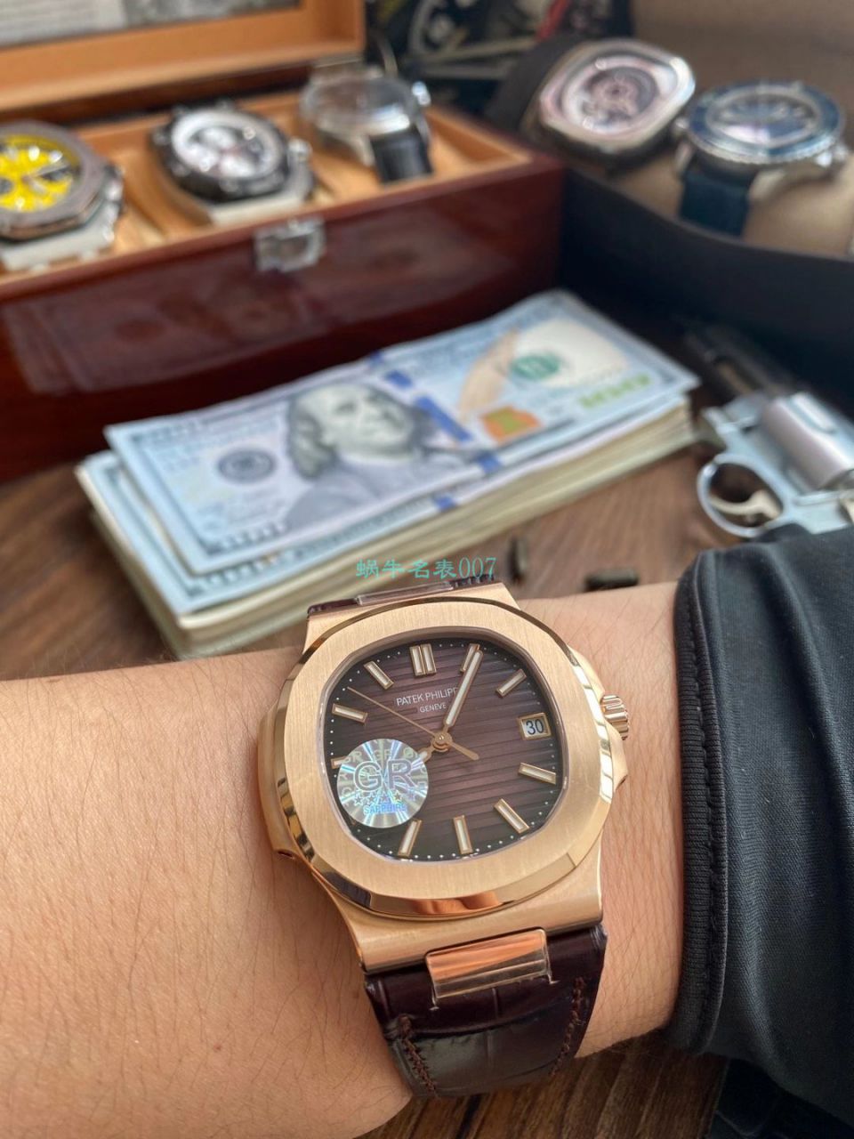 GR Factory V2版本1比1 top 复刻手表 PATEK PHILIPPE  Nautilus 5711/1A-010 wrist watch  / BD352