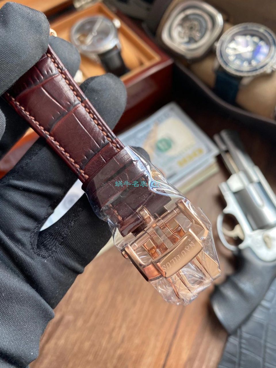 GR Factory V2版本1比1超A精仿手表 PATEK PHILIPPE  Nautilus 5711G 白金 wrist watch  / BD339