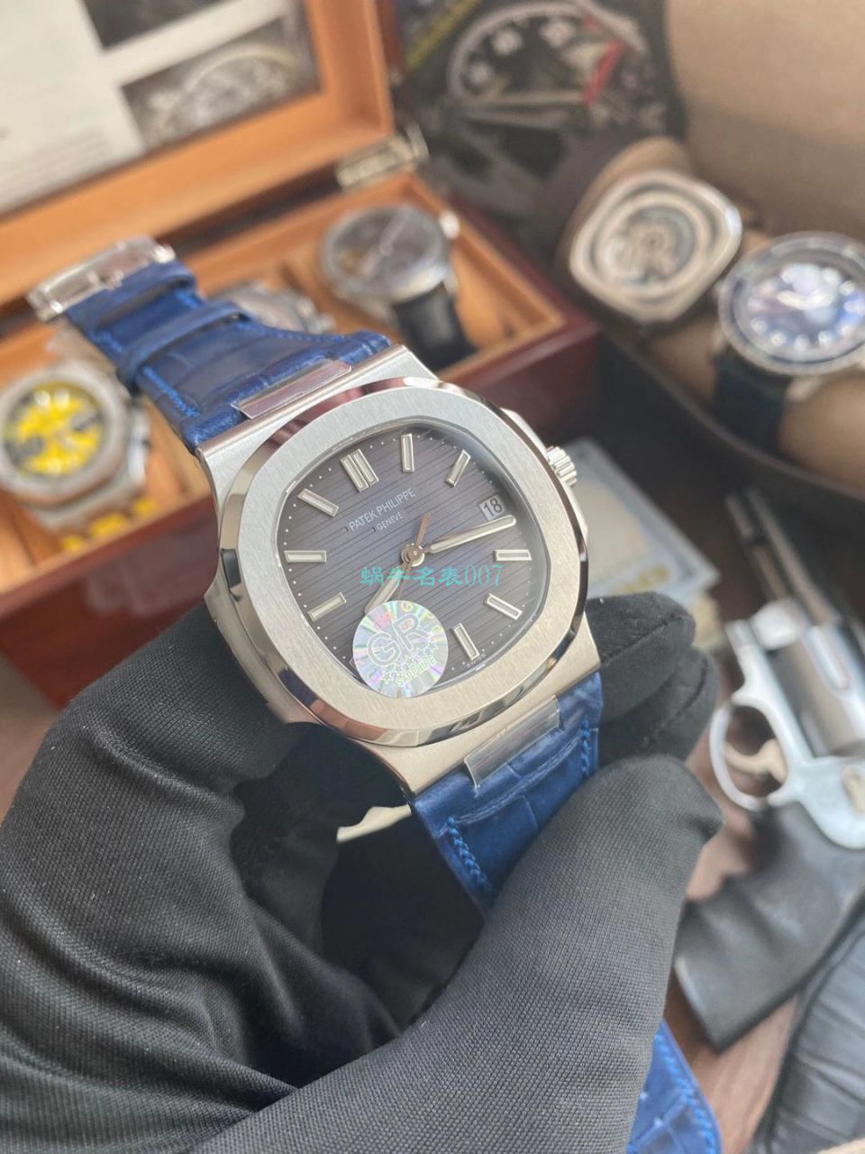 GR Factory V2版本1比1超A精仿手表 PATEK PHILIPPE  Nautilus 5711G 白金 wrist watch  / BD339