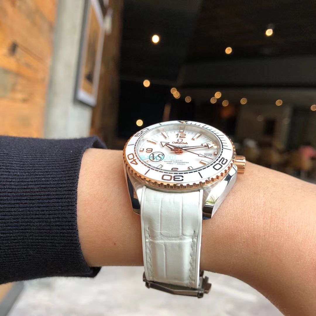 VS Factory OMEGA女表522.33.40.20.04.001⁠东京2020限量版 wrist watch  / VS735
