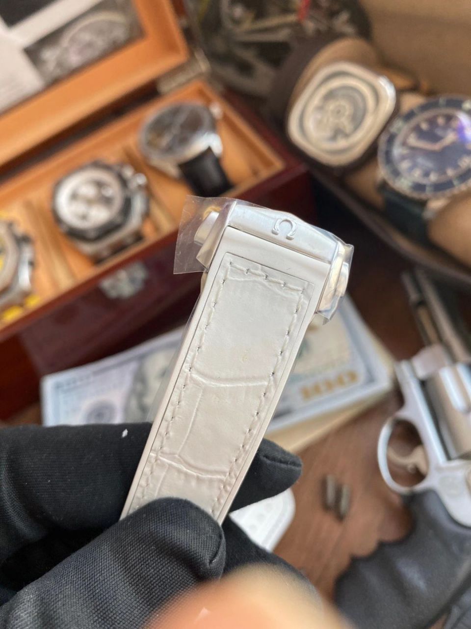 VS Factory 1比1复刻OMEGA Seamaster 600米女表215.23.40.20.04.001 wrist watch  / VS761