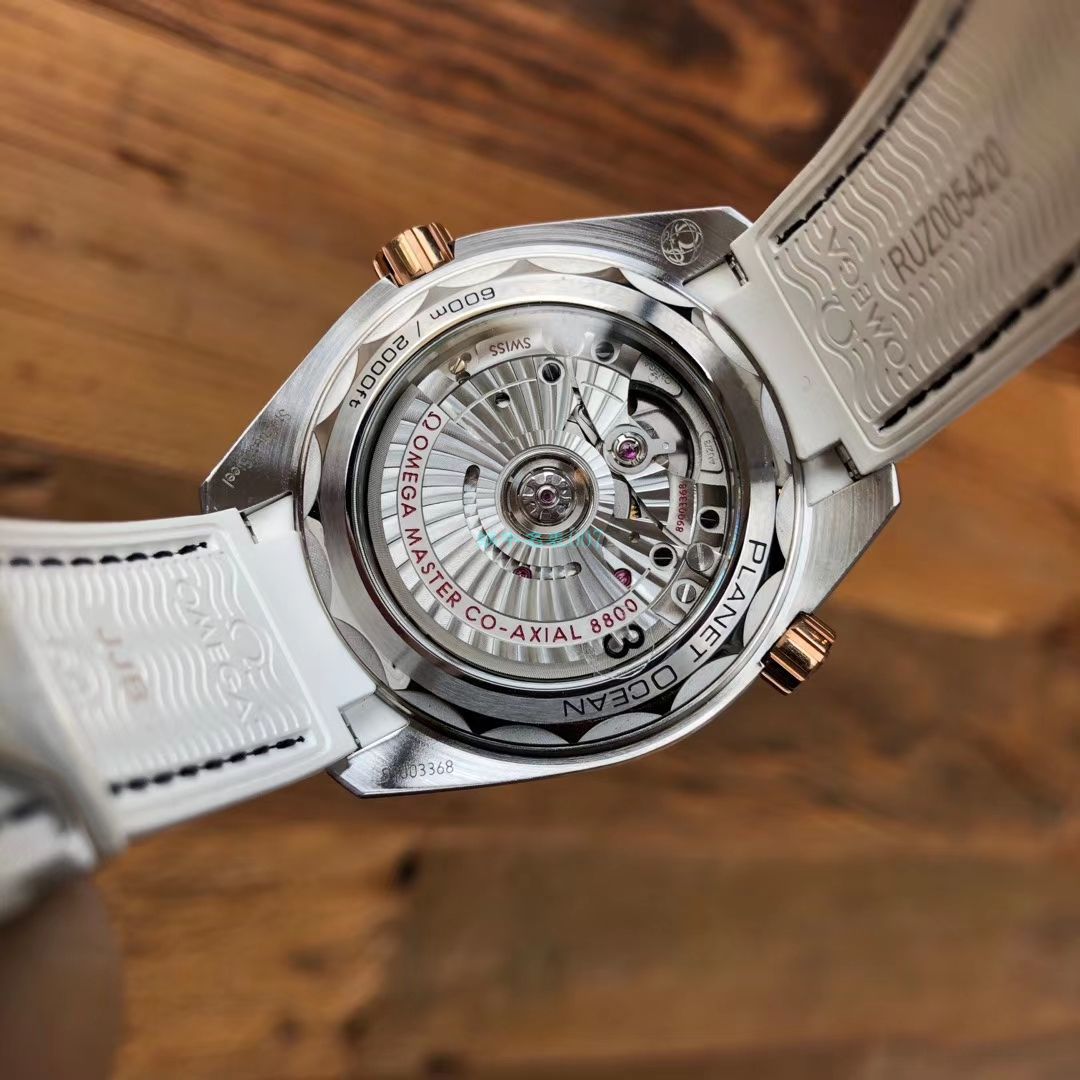 VS Factory 1比1复刻OMEGA Seamaster 600米女表215.23.40.20.04.001 wrist watch  / VS761
