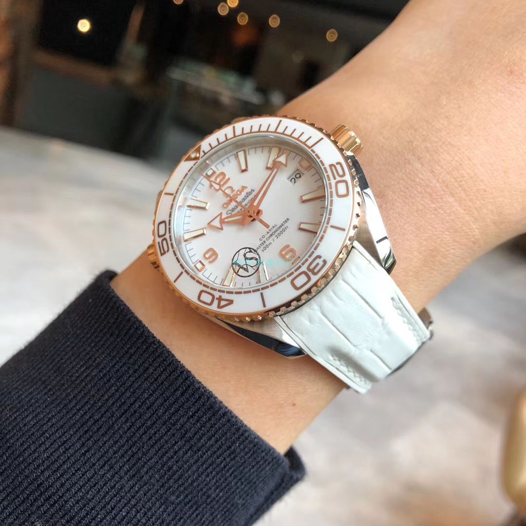 VS Factory 1比1复刻OMEGA Seamaster 600米女表215.23.40.20.04.001 wrist watch  / VS761
