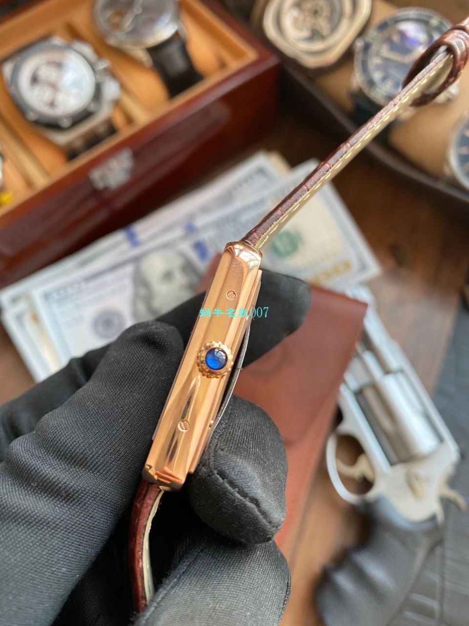 V9 Factory  Cartier  坦克系列1比1复刻高仿手表W5200026（超大号） wrist watch  / K313