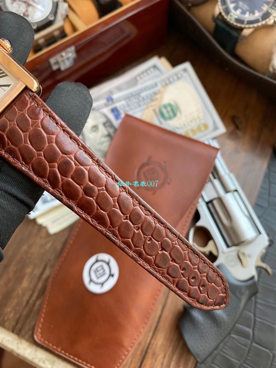 V9 Factory  Cartier  坦克系列1比1复刻高仿手表W5200026（超大号） wrist watch  / K313