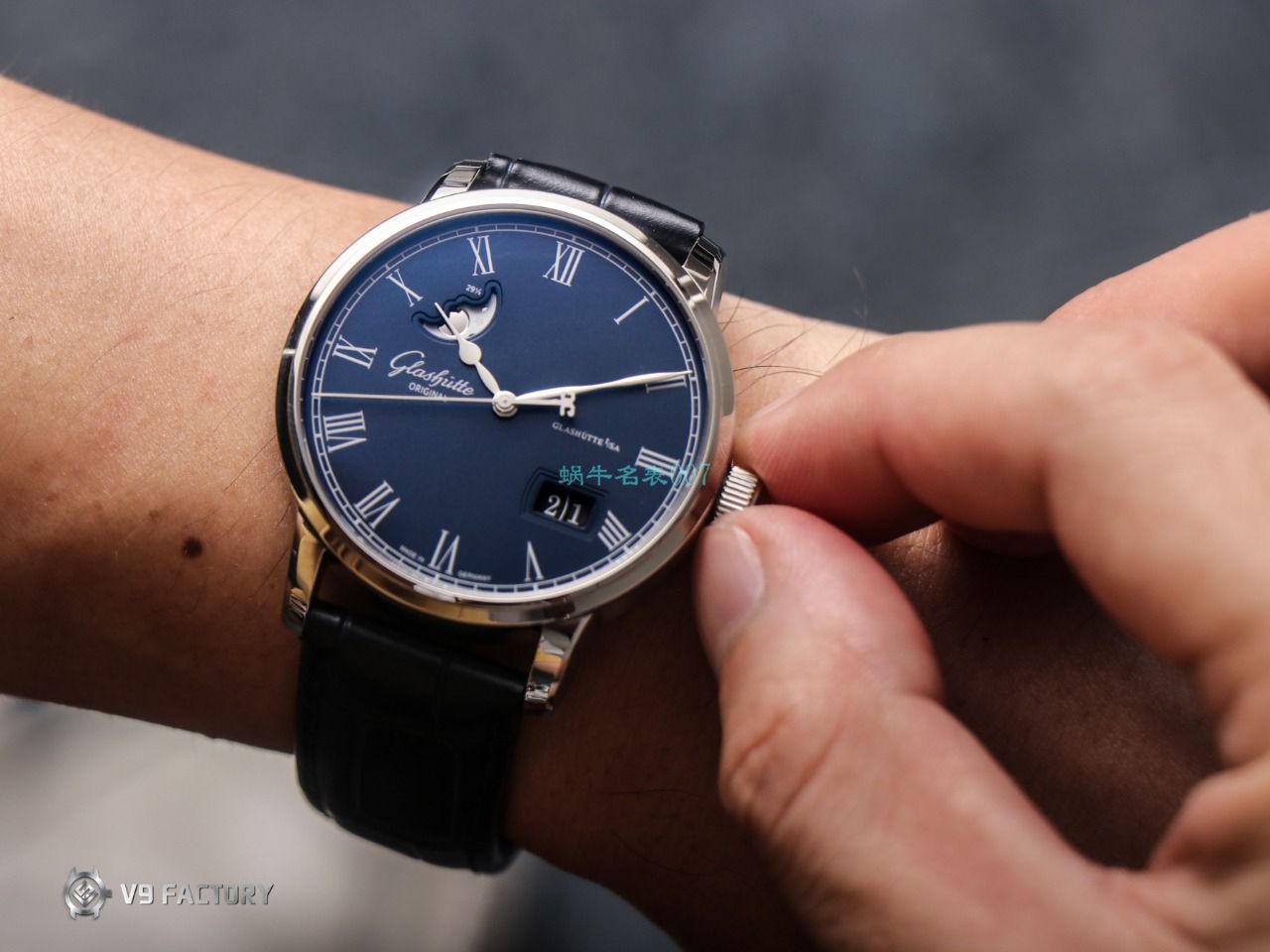 【视频最大的高仿手表网站】V9 Factory glashuette original原创议员月相100-04-05-12-30 wrist watch  / GLA069