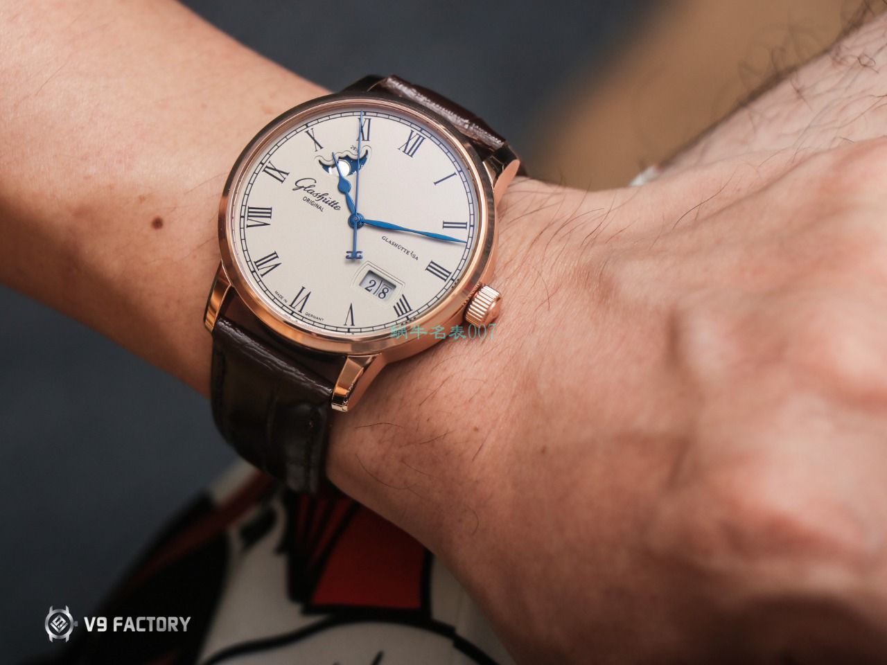 【视频最大的高仿手表网站】V9 Factory glashuette original原创议员月相100-04-05-12-30 wrist watch  / GLA069