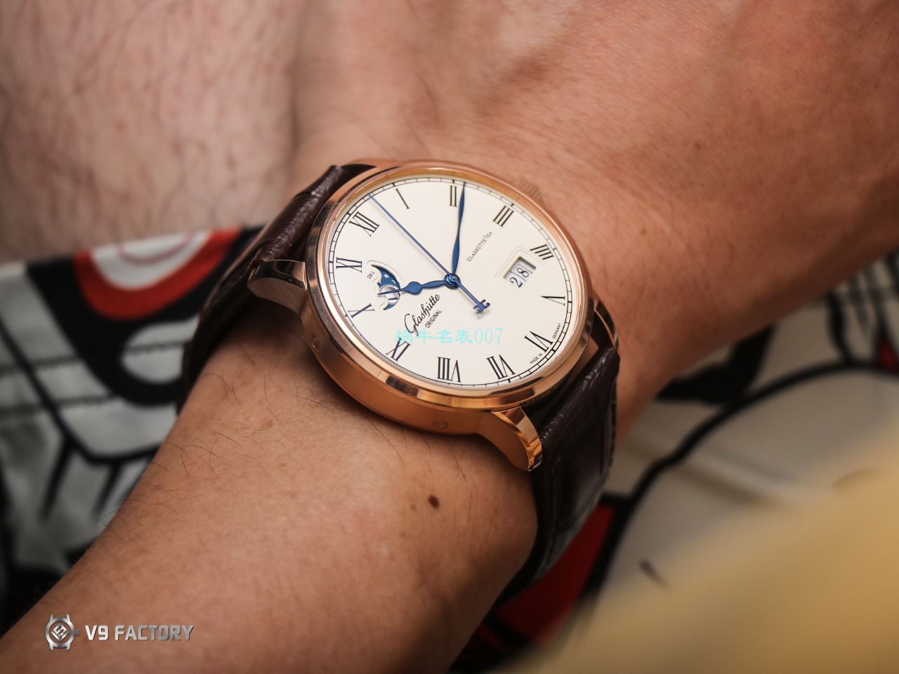 【视频最大的高仿手表网站】V9 Factory glashuette original原创议员月相100-04-05-12-30 wrist watch  / GLA069