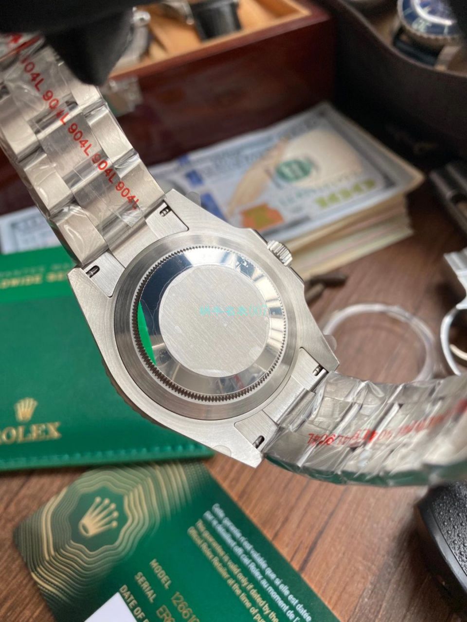  Video analysis EW Factory  Rolex 专柜新款 Submariner 1比1超A高仿手表41毫米m126610lv-0002 wrist watch  / R687