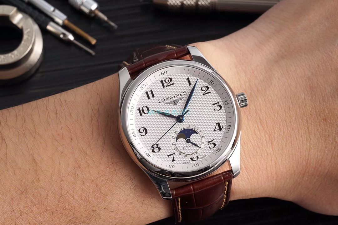 GS Factory  top 复刻高仿 Longines 名匠L2.909.4.78.3月相 wrist watch  / L163