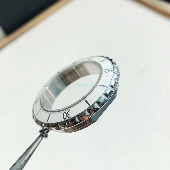 独家原单专柜一致香奈儿经典J12系列女士 wrist watch H5704，H5513钻石款 / X056
