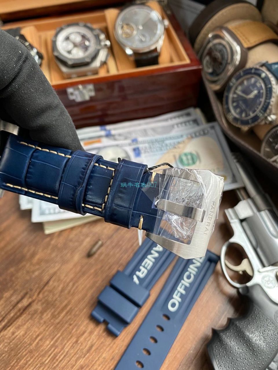 VS Factory Panerai 1比1 top 高精仿手表GMT两地时PAM01033 wrist watch  / PAM01033VSC