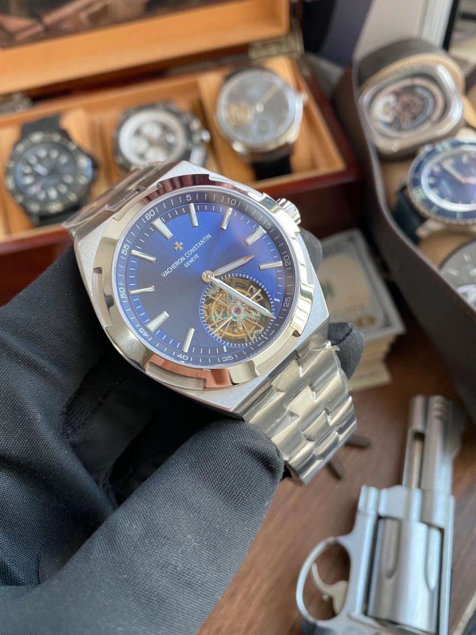 EUR Factory Vacheron Constantin   Overseas  Tourbillon 高仿手表6000V/110A-B544 wrist watch  / JS236