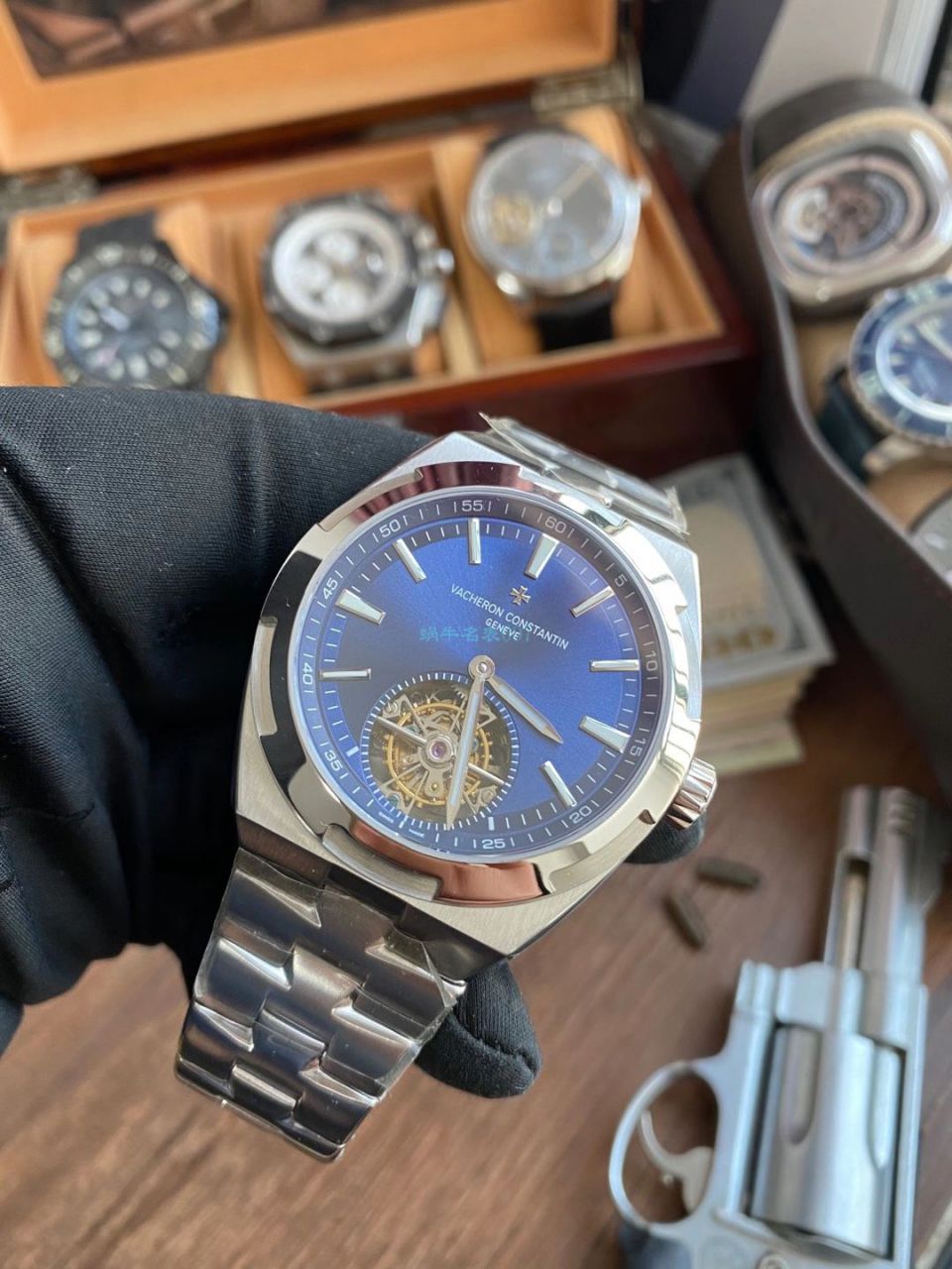 EUR Factory Vacheron Constantin   Overseas  Tourbillon 高仿手表6000V/110A-B544 wrist watch  / JS236