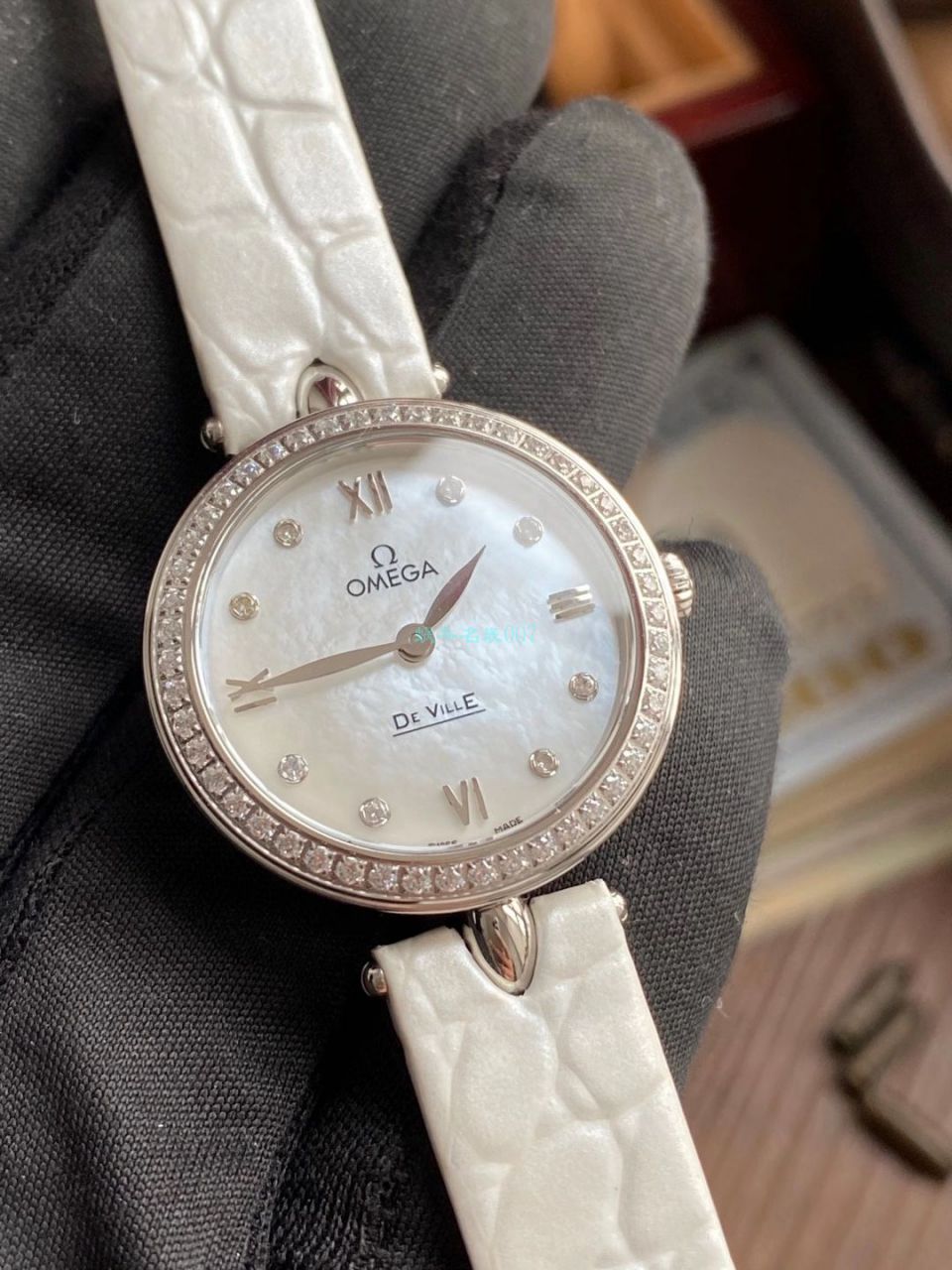 3S Factory OMEGA碟飞典雅Dewdrop女装424.53.27.60.55.001，424.58.27.60.55.001 wrist watch  / M776