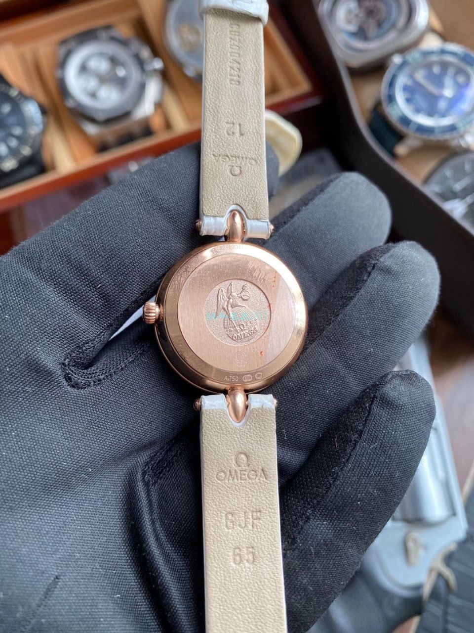 3S Factory OMEGA碟飞典雅Dewdrop女装424.53.27.60.55.001，424.58.27.60.55.001 wrist watch  / M776
