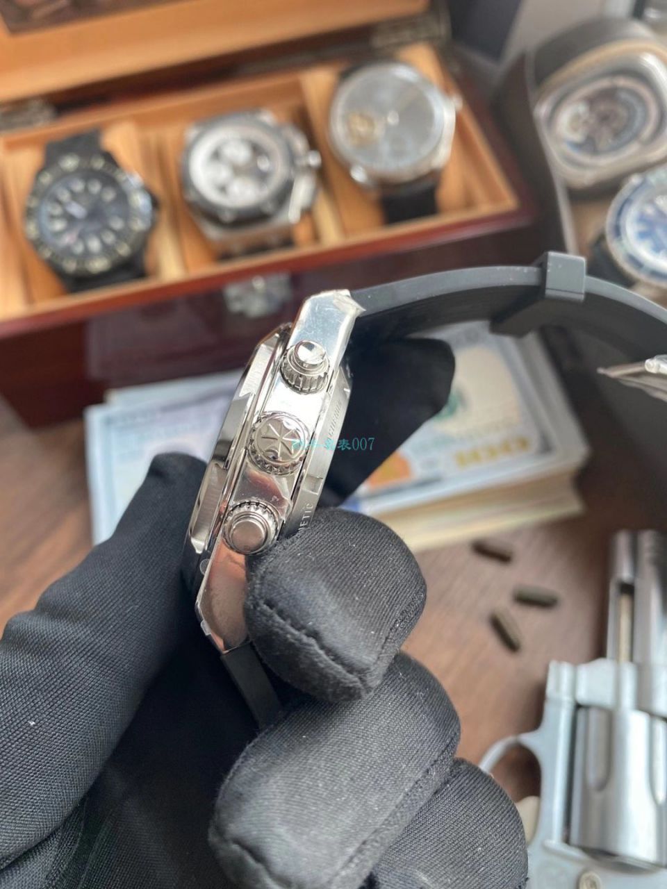 8F Factory Vacheron Constantin   Overseas 一比一 top 高精仿手表5500V/110A-B148胶带款 wrist watch  / JS237