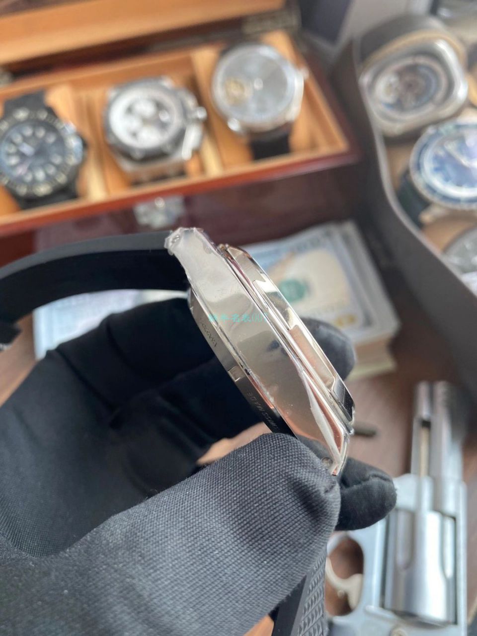 8F Factory Vacheron Constantin   Overseas 一比一 top 高精仿手表5500V/110A-B148胶带款 wrist watch  / JS237