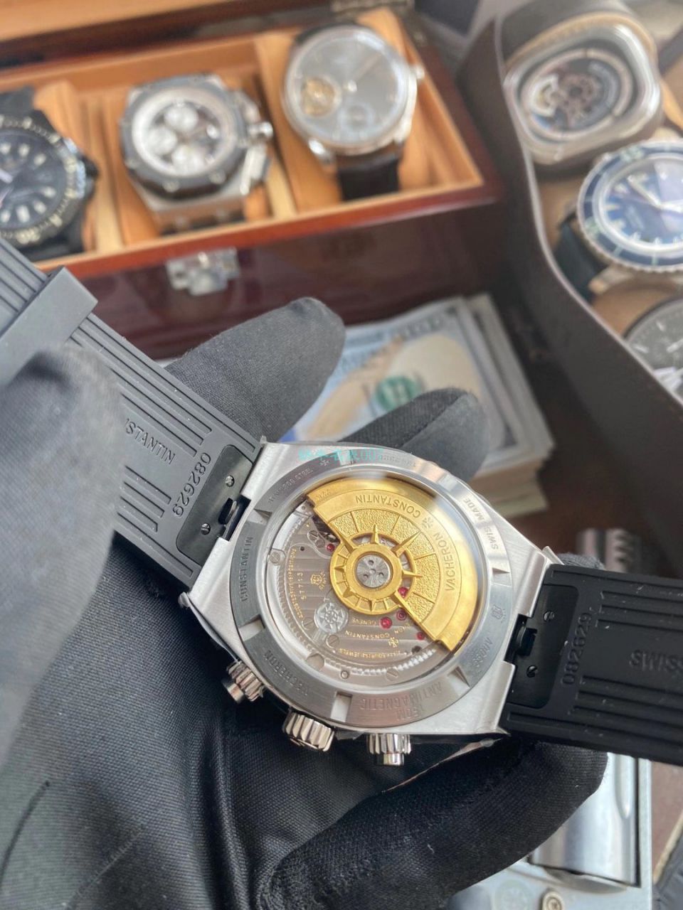 8F Factory Vacheron Constantin   Overseas 一比一 top 高精仿手表5500V/110A-B148胶带款 wrist watch  / JS237