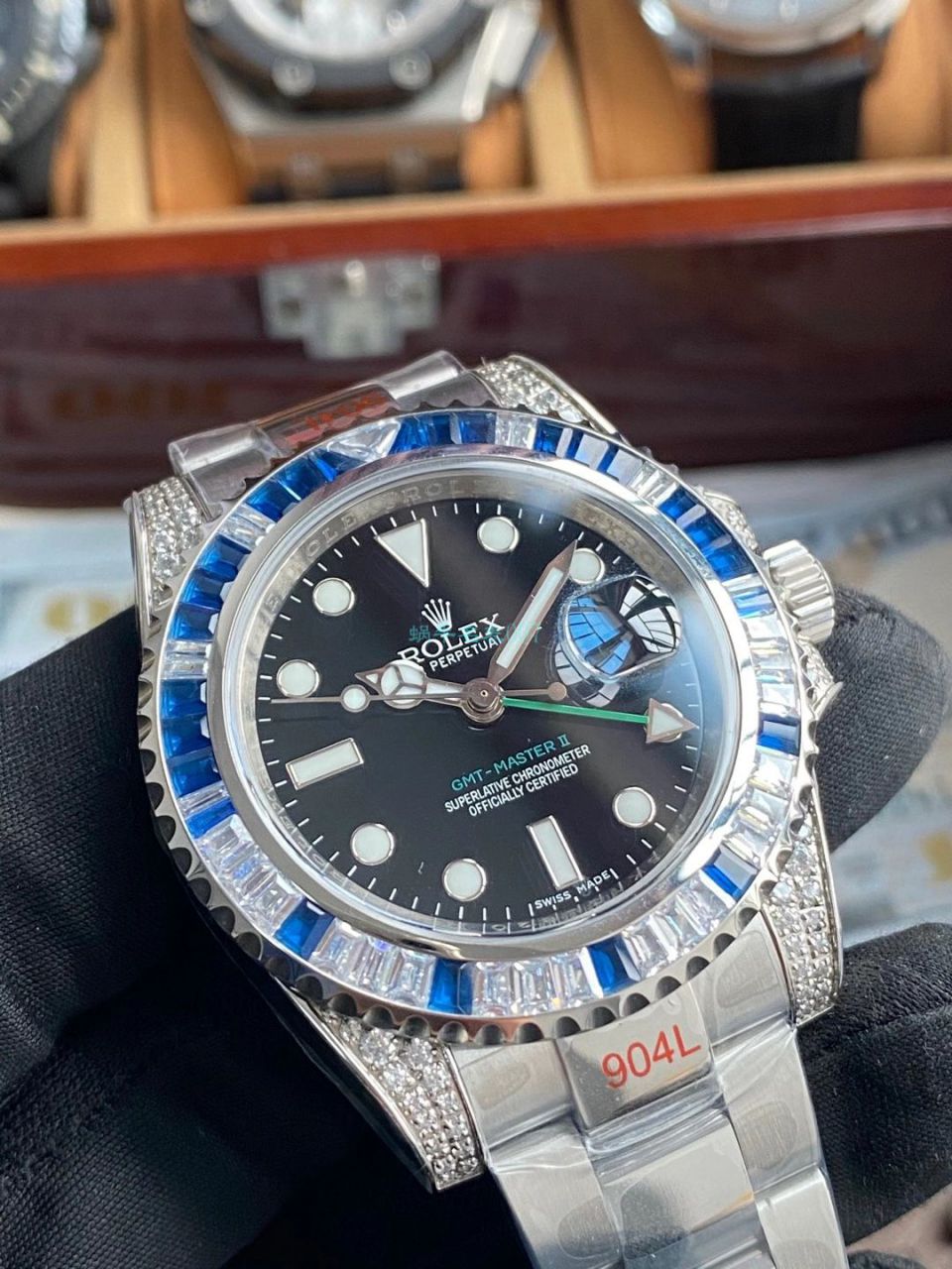 【 Video analysis 】 Rolex T钻奢华版 GMT MASTER GMT top 复刻手表 / R703