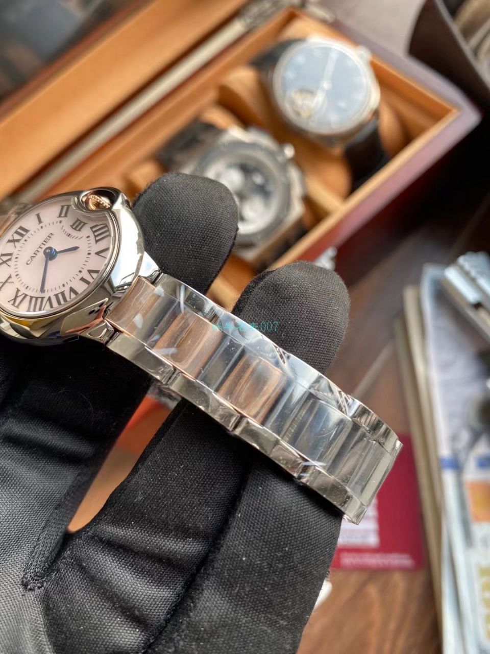 V6 Factory  Cartier  蓝气球28毫米女装复刻高仿W6920034 wrist watch  / K331