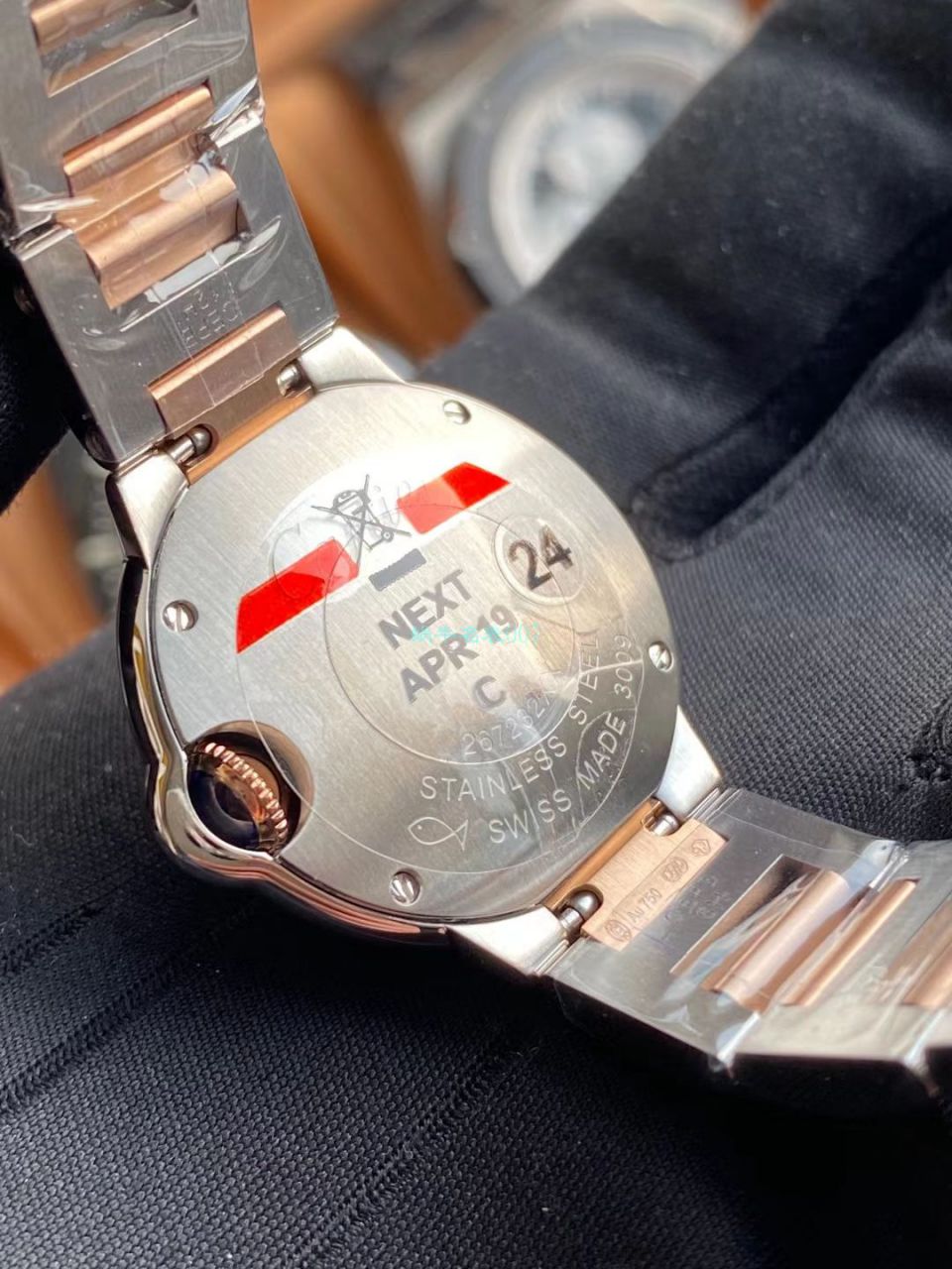 V6 Factory  Cartier  蓝气球28毫米女装复刻高仿W6920034 wrist watch  / K331