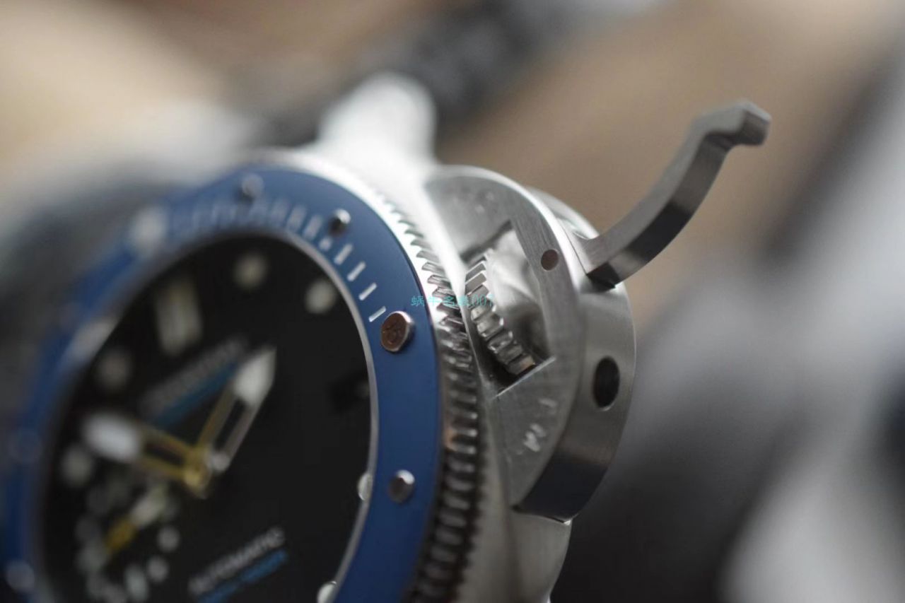VS Factory Panerai SUBMERSIBLE小蓝鬼PAM01209 1比1复刻高仿手表 / VSPAM01209