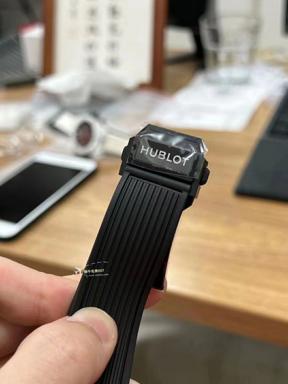  Video analysis ZF top 复刻高仿彩色 Composite  hublot BIG BANG系列441.HX.1170.RX，441.CY.471Y.RX wrist watch  / YB121