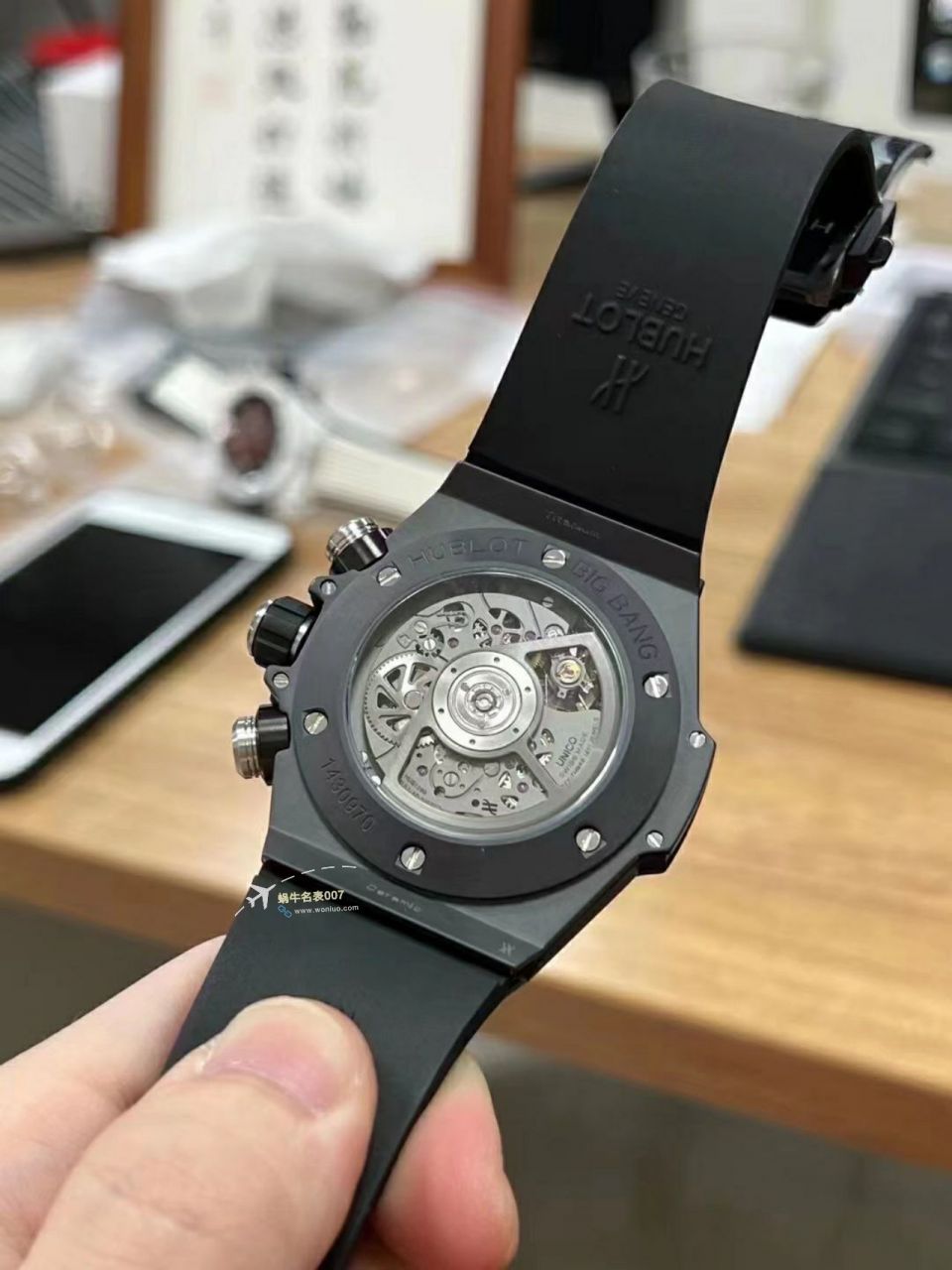 Video analysis ZF top 复刻高仿彩色 Composite  hublot BIG BANG系列441.HX.1170.RX，441.CY.471Y.RX wrist watch  / YB121