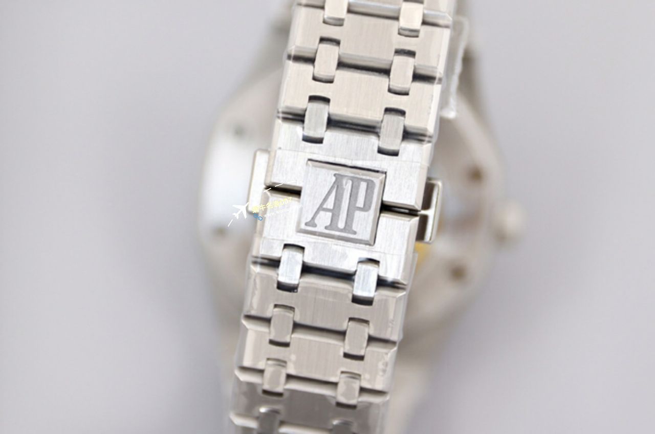  Video analysis APS Factory Audemars Piguet 复刻高仿15400手表15400ST.OO.1220ST.03，15400ST.OO.1220ST.02 / AP223
