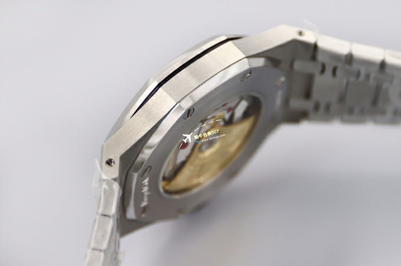  Video analysis APS Factory Audemars Piguet 复刻高仿15400手表15400ST.OO.1220ST.03，15400ST.OO.1220ST.02 / AP223