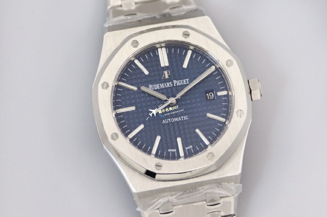  Video analysis APS Factory Audemars Piguet 复刻高仿15400手表15400ST.OO.1220ST.03，15400ST.OO.1220ST.02 / AP223