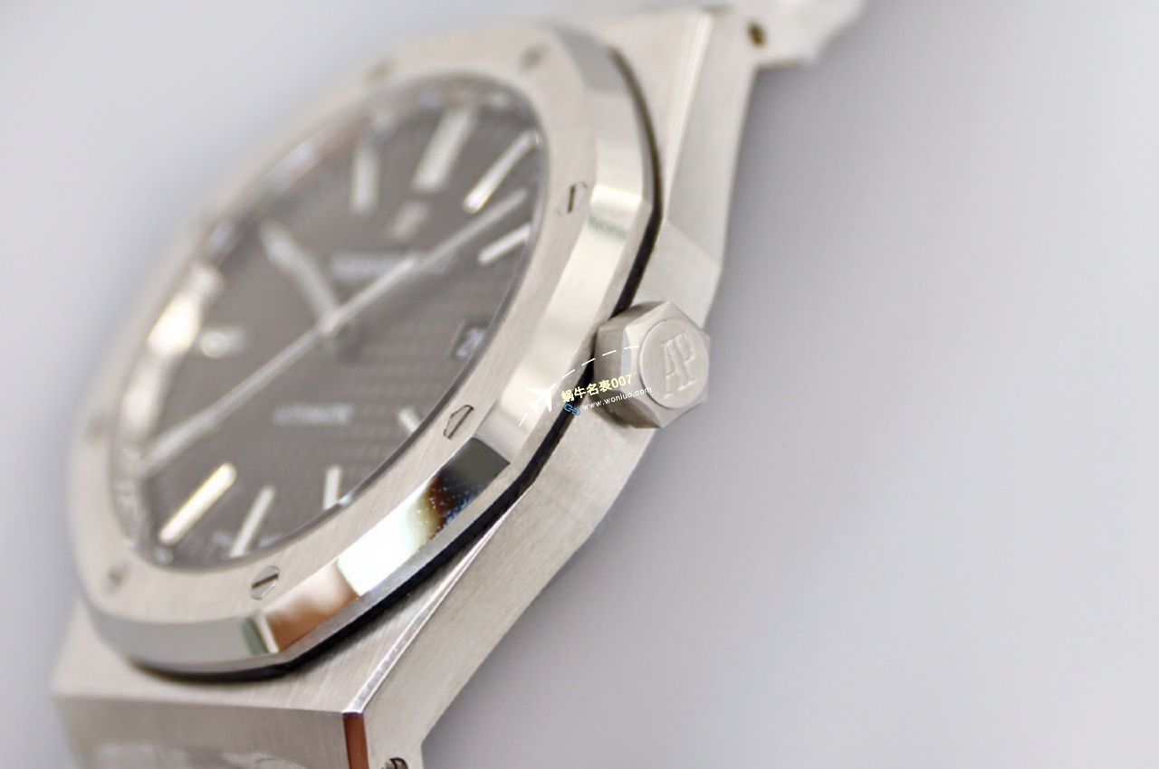  Video analysis APS Factory Audemars Piguet 复刻高仿15400手表15400ST.OO.1220ST.03，15400ST.OO.1220ST.02 / AP223