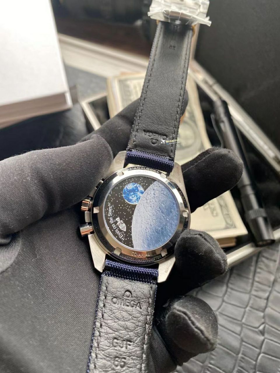  Video analysis OSOMEGA超霸系列复刻高仿310.32.42.50.02.001 wrist watch (史努比奖”50周年纪念 wrist watch ) / M778