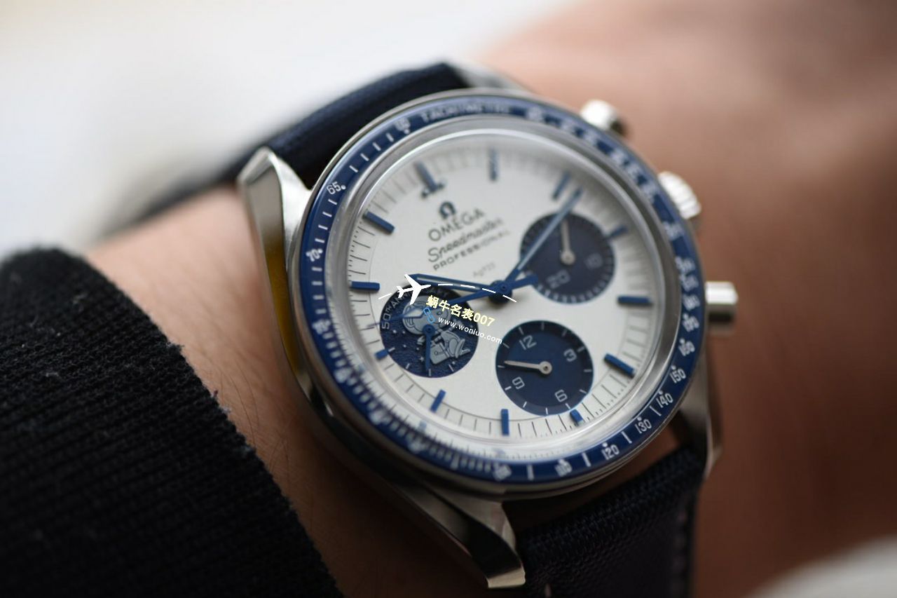  Video analysis OSOMEGA超霸系列复刻高仿310.32.42.50.02.001 wrist watch (史努比奖”50周年纪念 wrist watch ) / M778