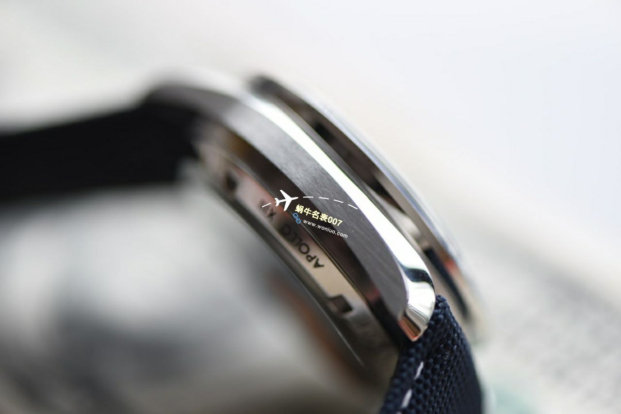  Video analysis OSOMEGA超霸系列复刻高仿310.32.42.50.02.001 wrist watch (史努比奖”50周年纪念 wrist watch ) / M778