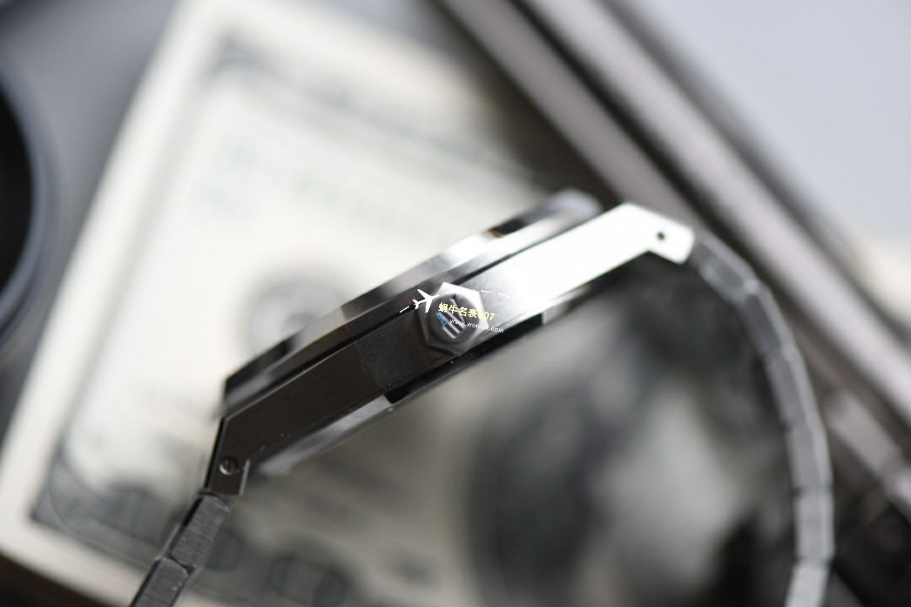  Video analysis APS钢王一体机Audemars Piguet  top 复刻高仿手表15500ST.OO.1220ST.01和15500ST.OO.1220ST.03等 / AP226