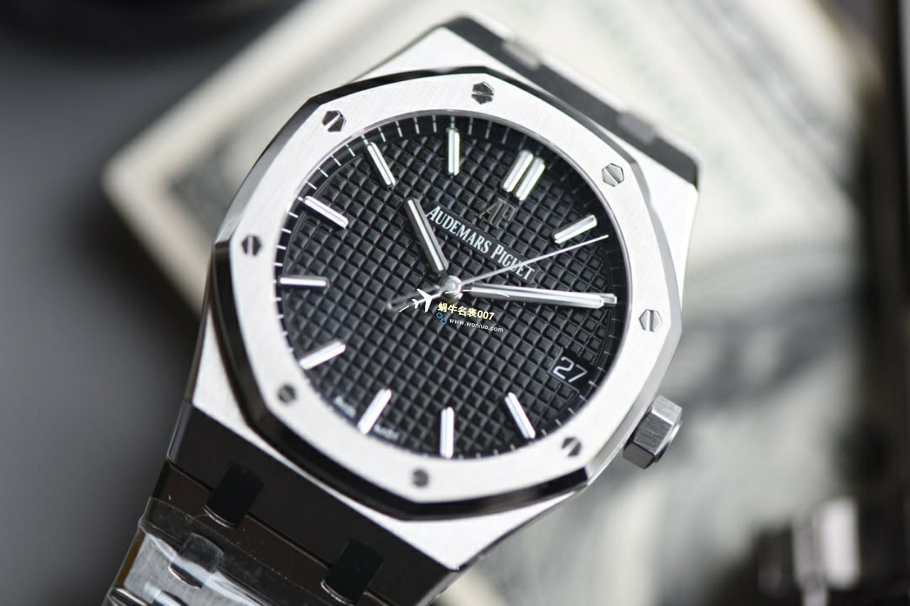  Video analysis APS钢王一体机Audemars Piguet  top 复刻高仿手表15500ST.OO.1220ST.01和15500ST.OO.1220ST.03等 / AP226