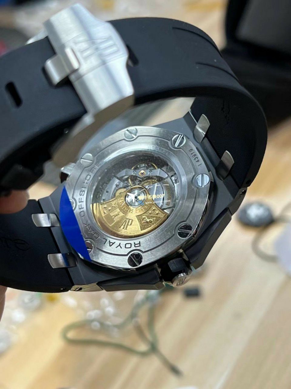 APS Factory 一比一复刻手表Audemars Piguet  Royal Oak Offshore 15707CB.OO.A010CA.01和15707CE.OO.A002CA.01 / AP227