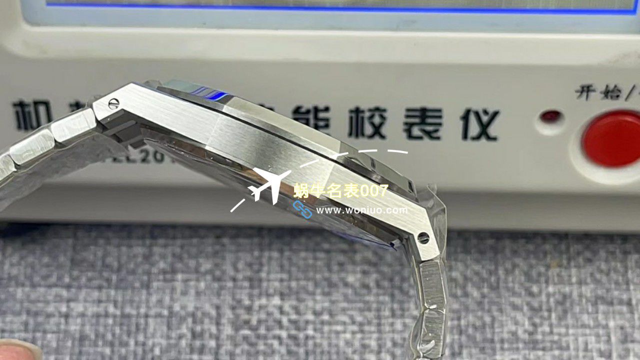  Video analysis APS钢王一体机Audemars Piguet  top 复刻高仿手表15500ST.OO.1220ST.01和15500ST.OO.1220ST.03等 / AP226