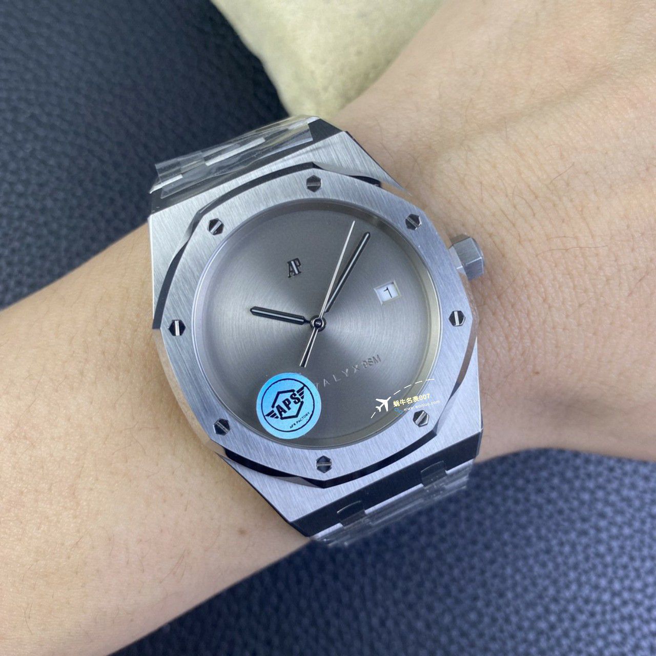 APS新款钢王Audemars Piguet 一比一高仿收纳15400手表钢铁侠ALYX改装联名款 / AP229