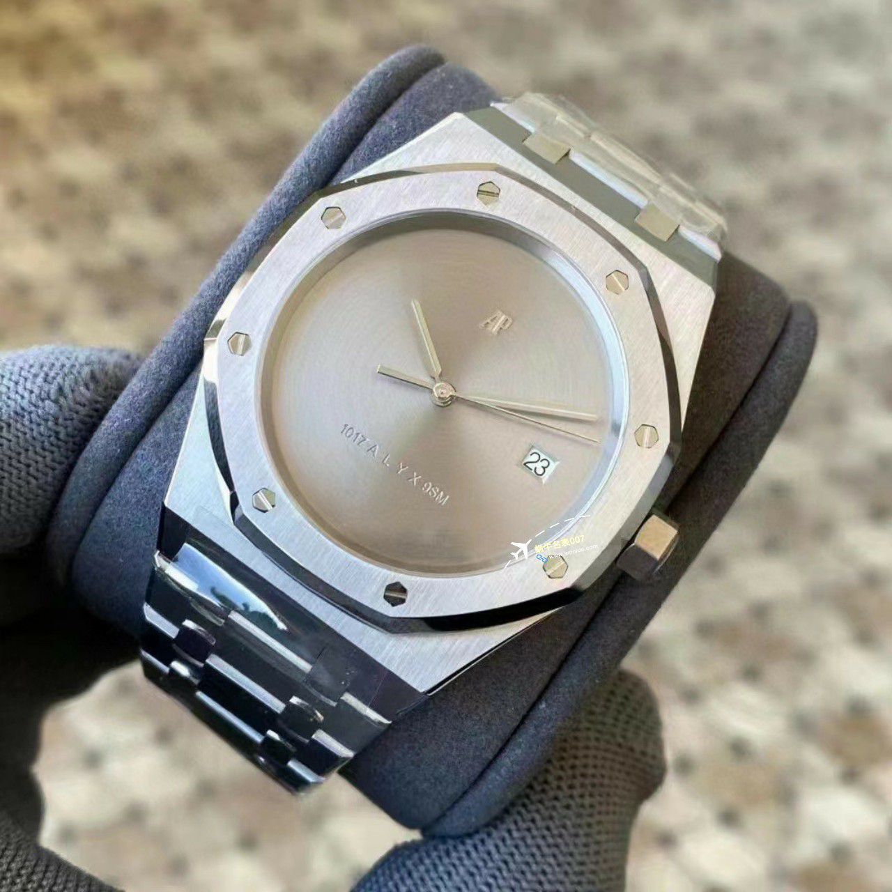APS新款钢王Audemars Piguet 一比一高仿收纳15400手表钢铁侠ALYX改装联名款 / AP229