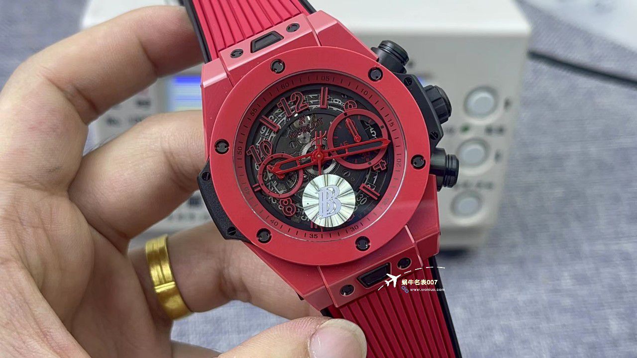  Video analysis ZF top 复刻高仿彩色 Composite  hublot BIG BANG系列441.HX.1170.RX，441.CY.471Y.RX wrist watch  / YB121