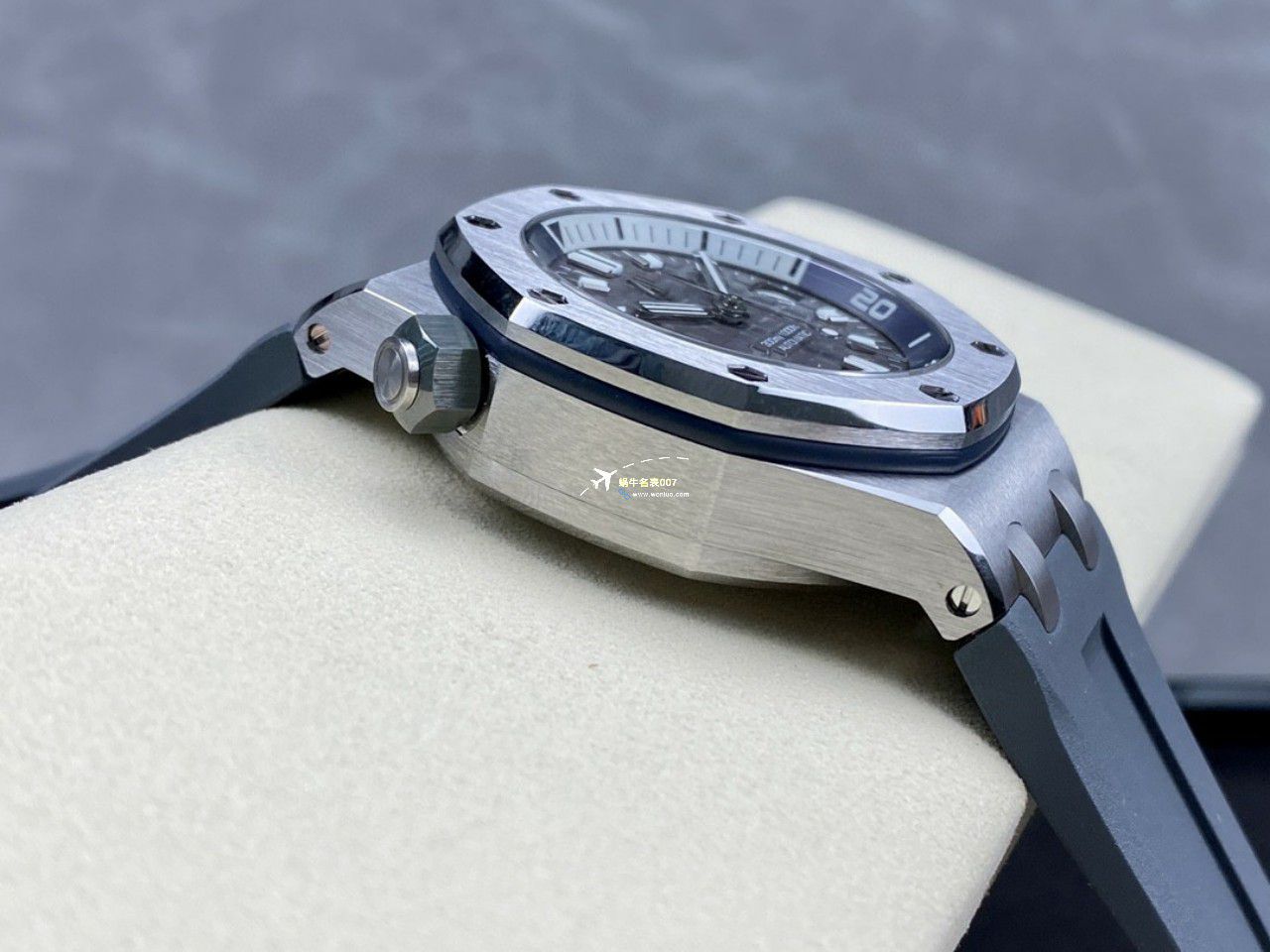 APF Factory 一比一 top 复刻高仿手表Audemars Piguet  Royal Oak Offshore 15720ST.OO.A027CA.01四颜色 wrist watch  / AP230