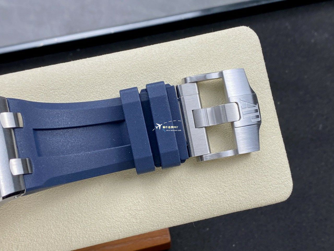 APF Factory 一比一 top 复刻高仿手表Audemars Piguet  Royal Oak Offshore 15720ST.OO.A027CA.01四颜色 wrist watch  / AP230