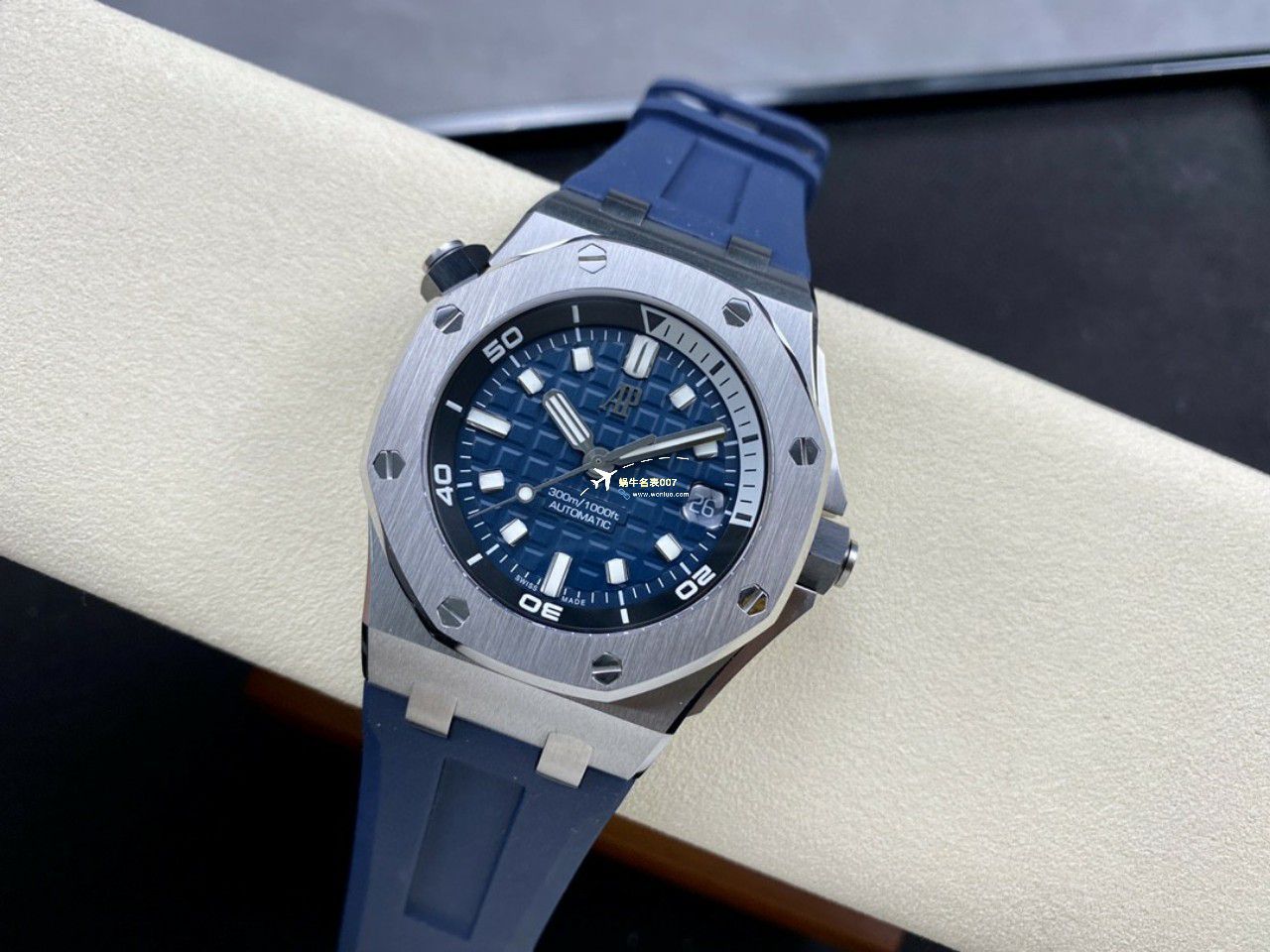 APF Factory 一比一 top 复刻高仿手表Audemars Piguet  Royal Oak Offshore 15720ST.OO.A027CA.01四颜色 wrist watch  / AP230