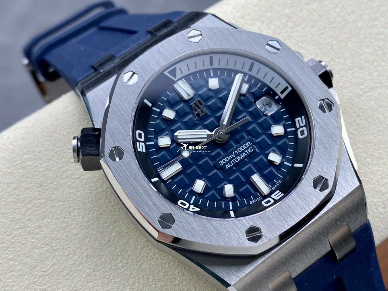 APF Factory 一比一 top 复刻高仿手表Audemars Piguet  Royal Oak Offshore 15720ST.OO.A027CA.01四颜色 wrist watch  / AP230