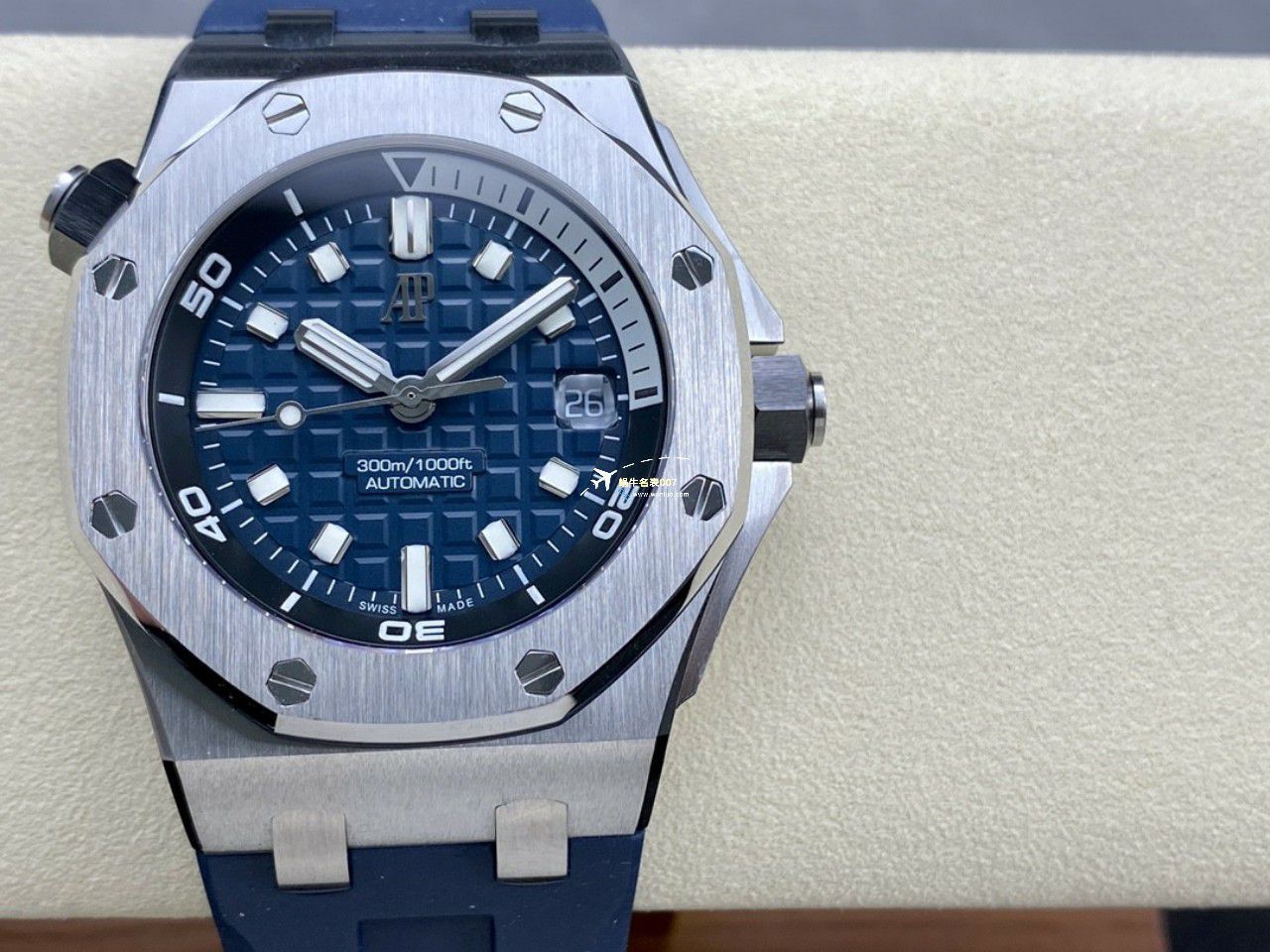 APF Factory 一比一高仿手表Audemars Piguet  Royal Oak Offshore 系列15720CN.OO.A002CA.01 wrist watch  / AP231