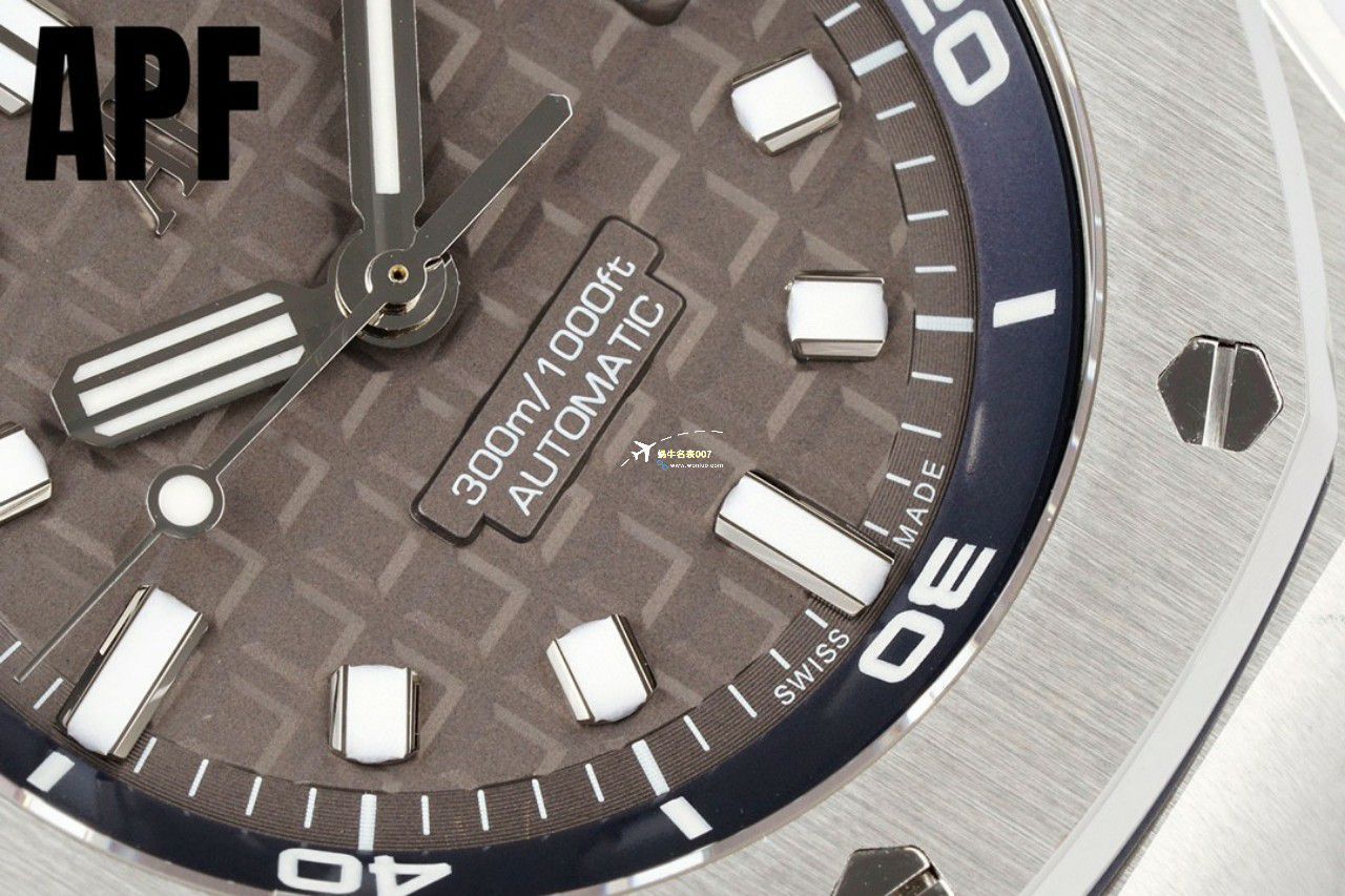 APF Factory 一比一高仿手表Audemars Piguet  Royal Oak Offshore 系列15720CN.OO.A002CA.01 wrist watch  / AP231