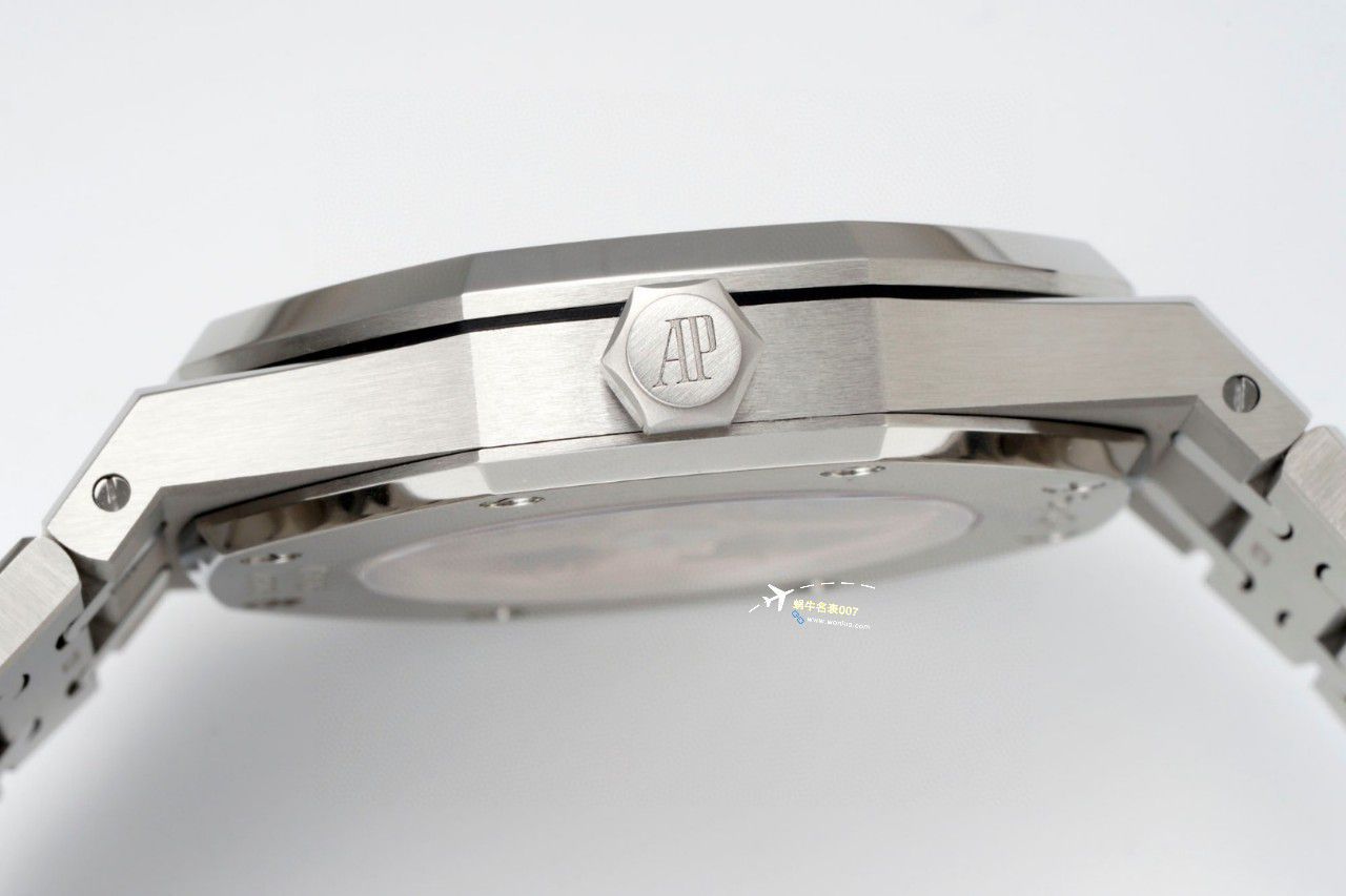 APS Factory Audemars Piguet 双摆轮镂空15407ST.OO.1220ST.01和15407OR.OO.1220OR.01一比一超A高仿手表 / AP232